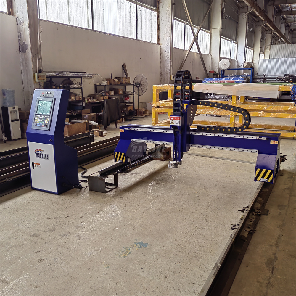 ماكينة قطع البلازما CNC ذات 5  - مراجعة Cnc Plasma Cutter وسعره