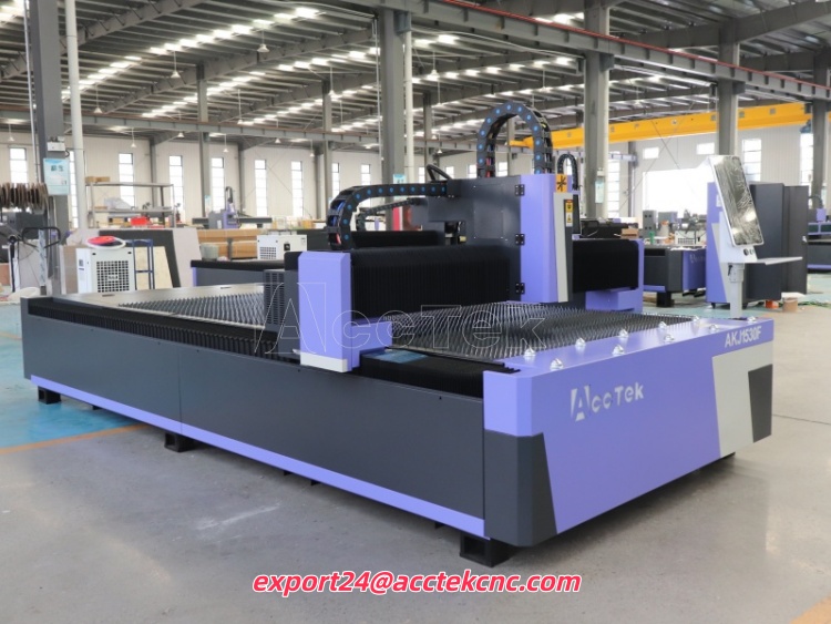 ماكينة قطع بالليزر الصناعية CN - مراجعة Industrial Laser Machines وسعره