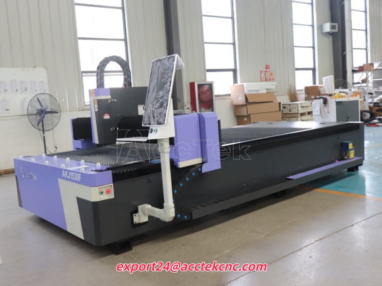 ماكينة قطع بالليزر الصناعية CN - مراجعة Industrial Laser Machines وسعره