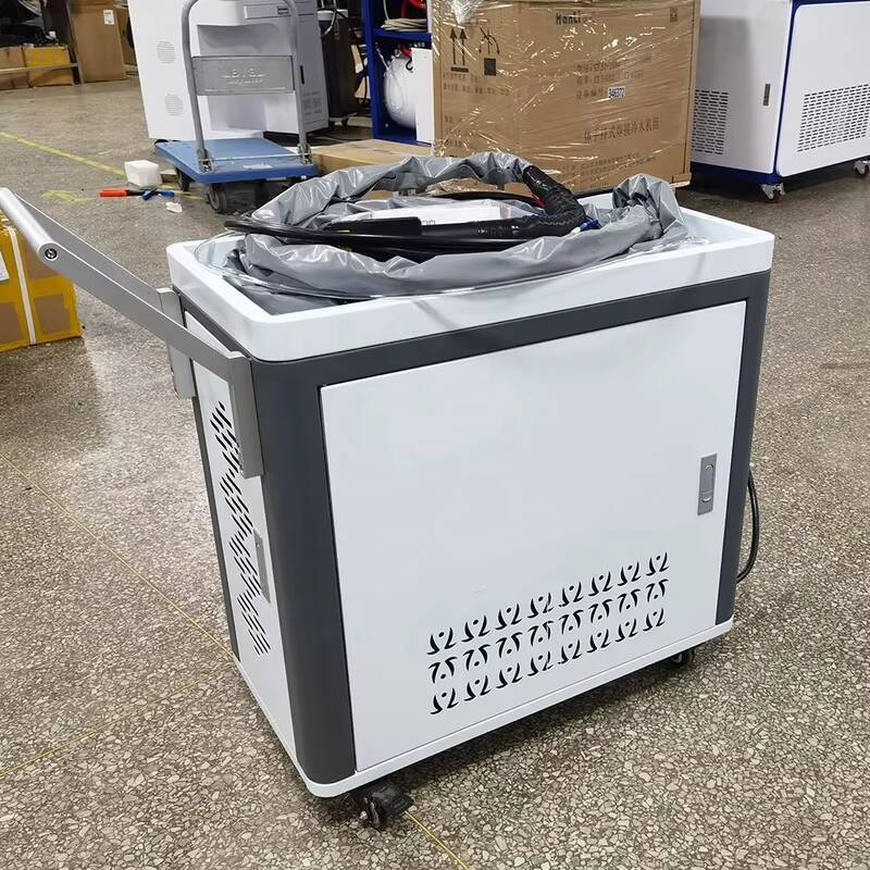 منظف ليزر نبضي بقوة 100 واط بس - مراجعة Industrial Laser Cleaner وسعره