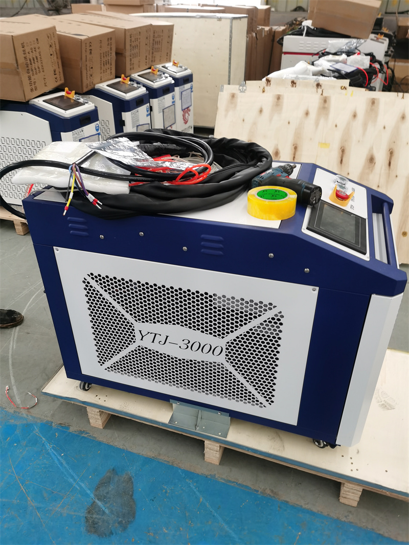 آلة لحام ليزر أوتوماتيكية محمو - مراجعة Handheld Laser Welding Machine وسعره