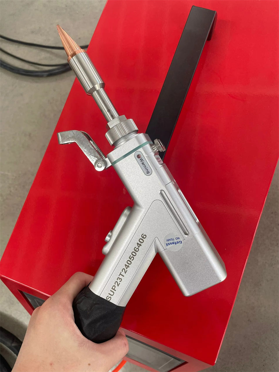 آلة لحام ليزر أوتوماتيكية محمو - مراجعة Handheld Laser Welding Machine وسعره